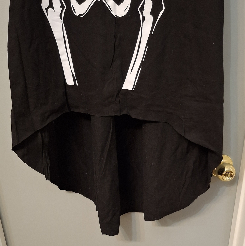 Heartless Skeleton Print Hi Low Dress - Picture 4 of 13